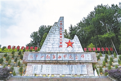 困牛山红军战士的纵身一跃，诠释了对生命物理极限的超越，更铸就了精神的永恒高度。这种精神，不仅是面对死亡的无畏勇气，更是绝境中“人民至上”初心的生死坚守、对革命信仰的绝对忠诚。